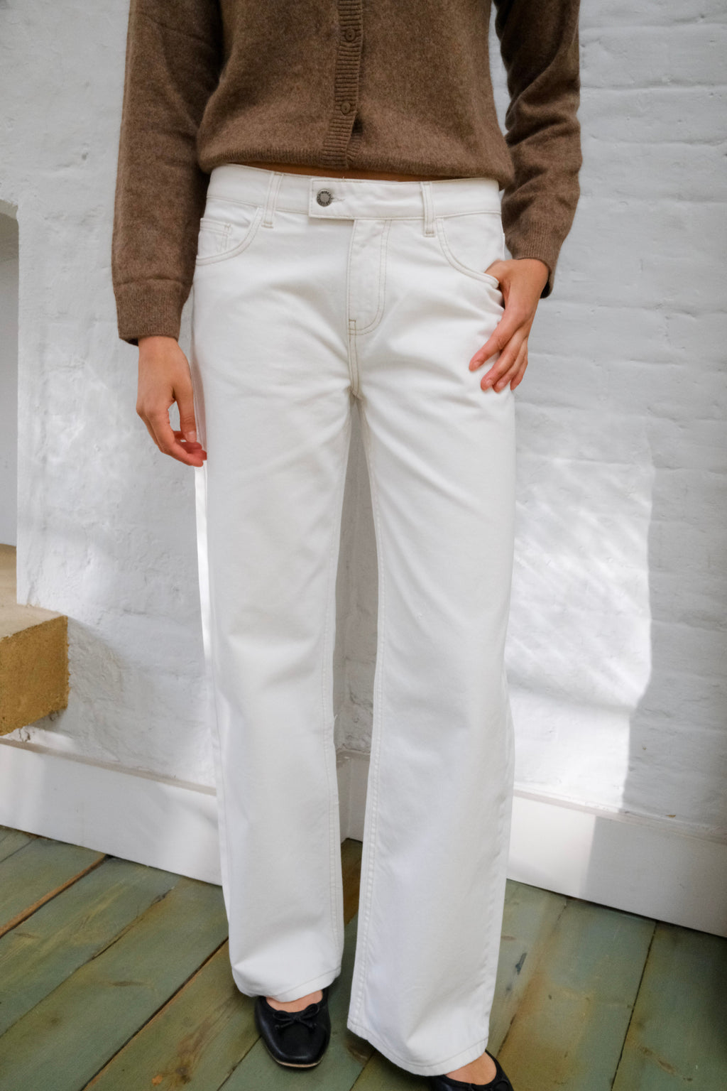 Nina Jeans - White & Brown
