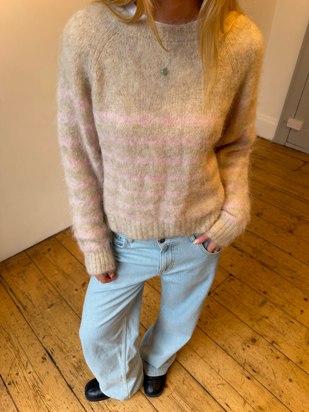 Cara Jumper - Beige & Pink