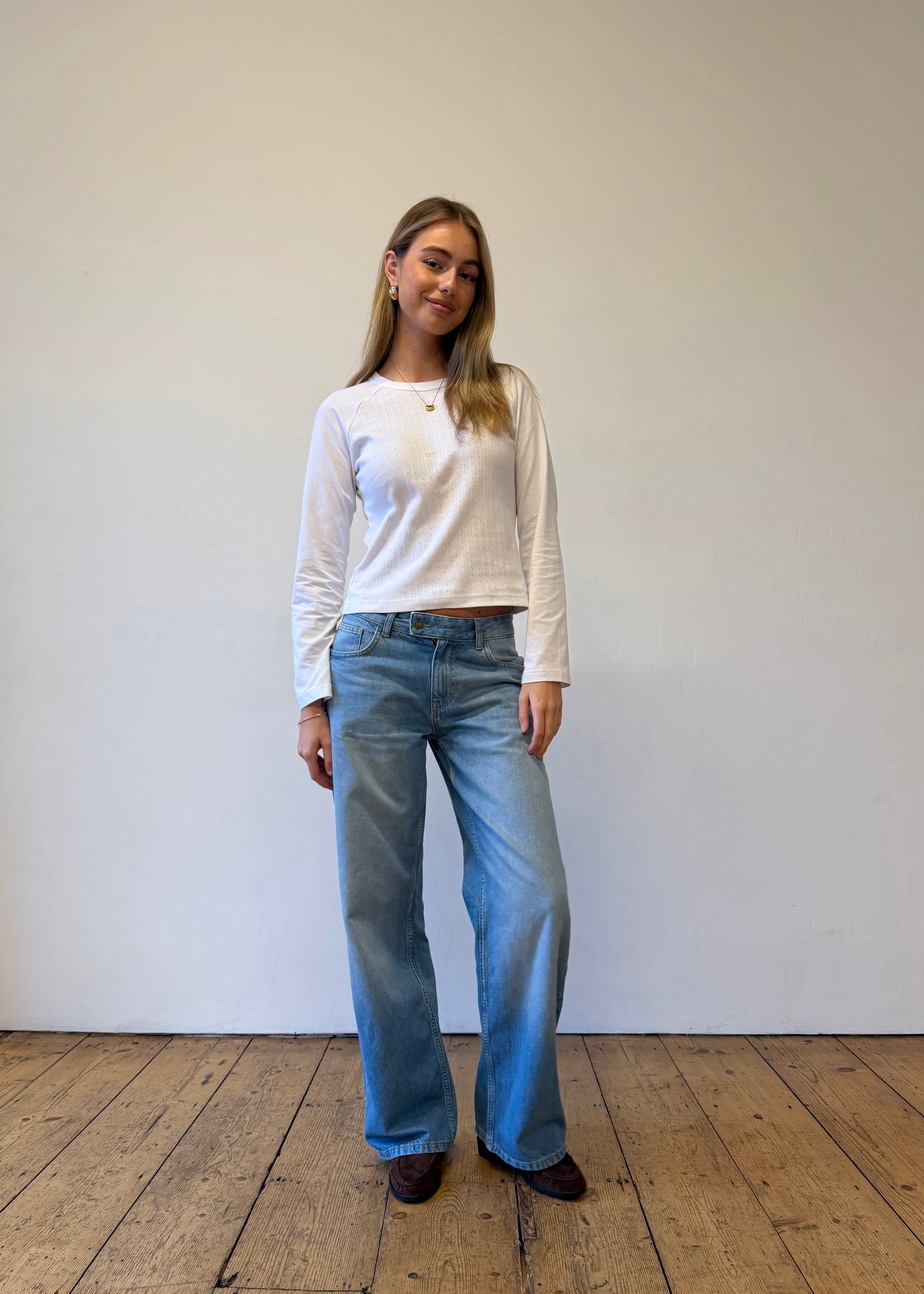 Nina Jeans - Mid Wash Secondary image