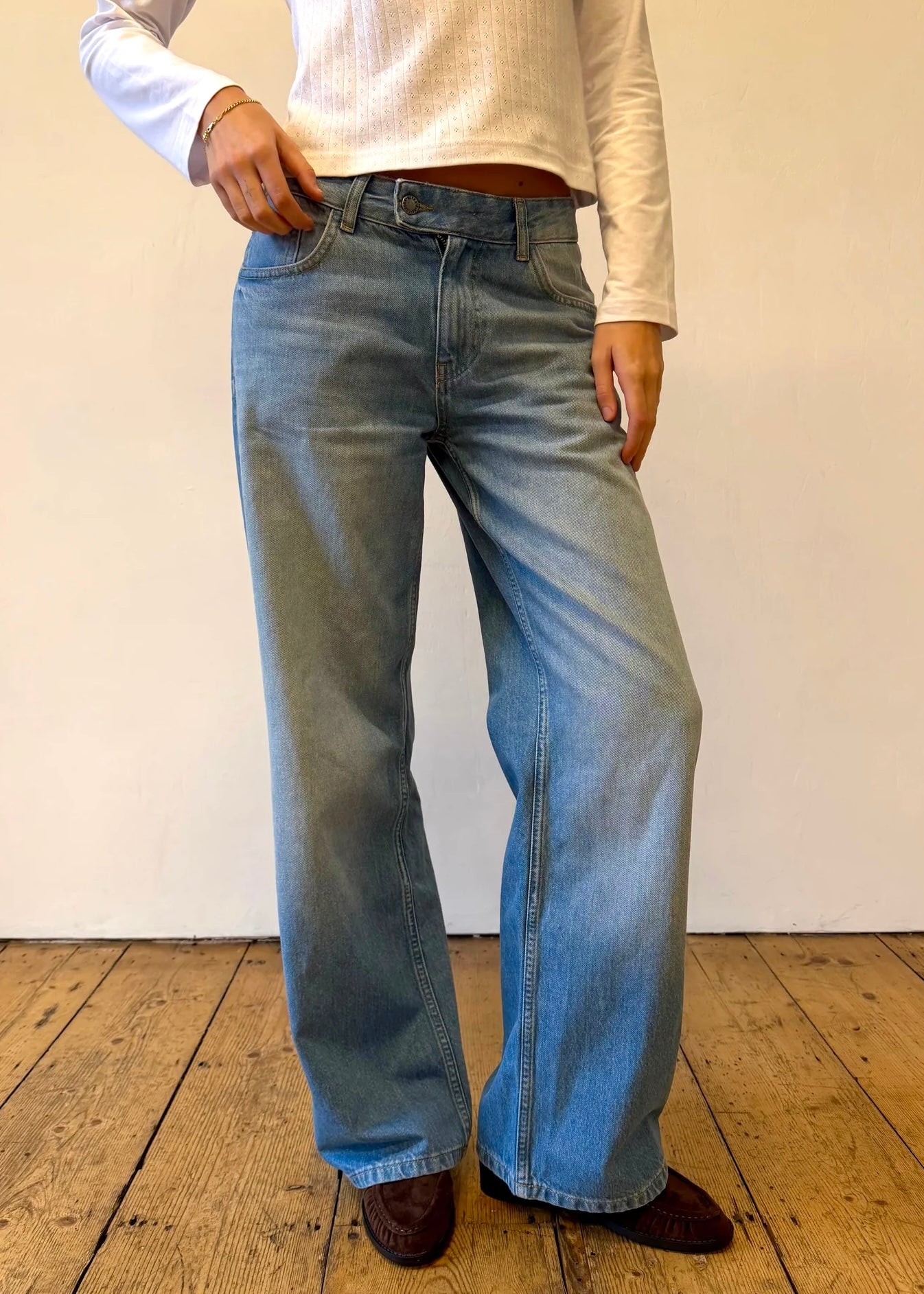 Nina Jeans - Mid Wash Main image