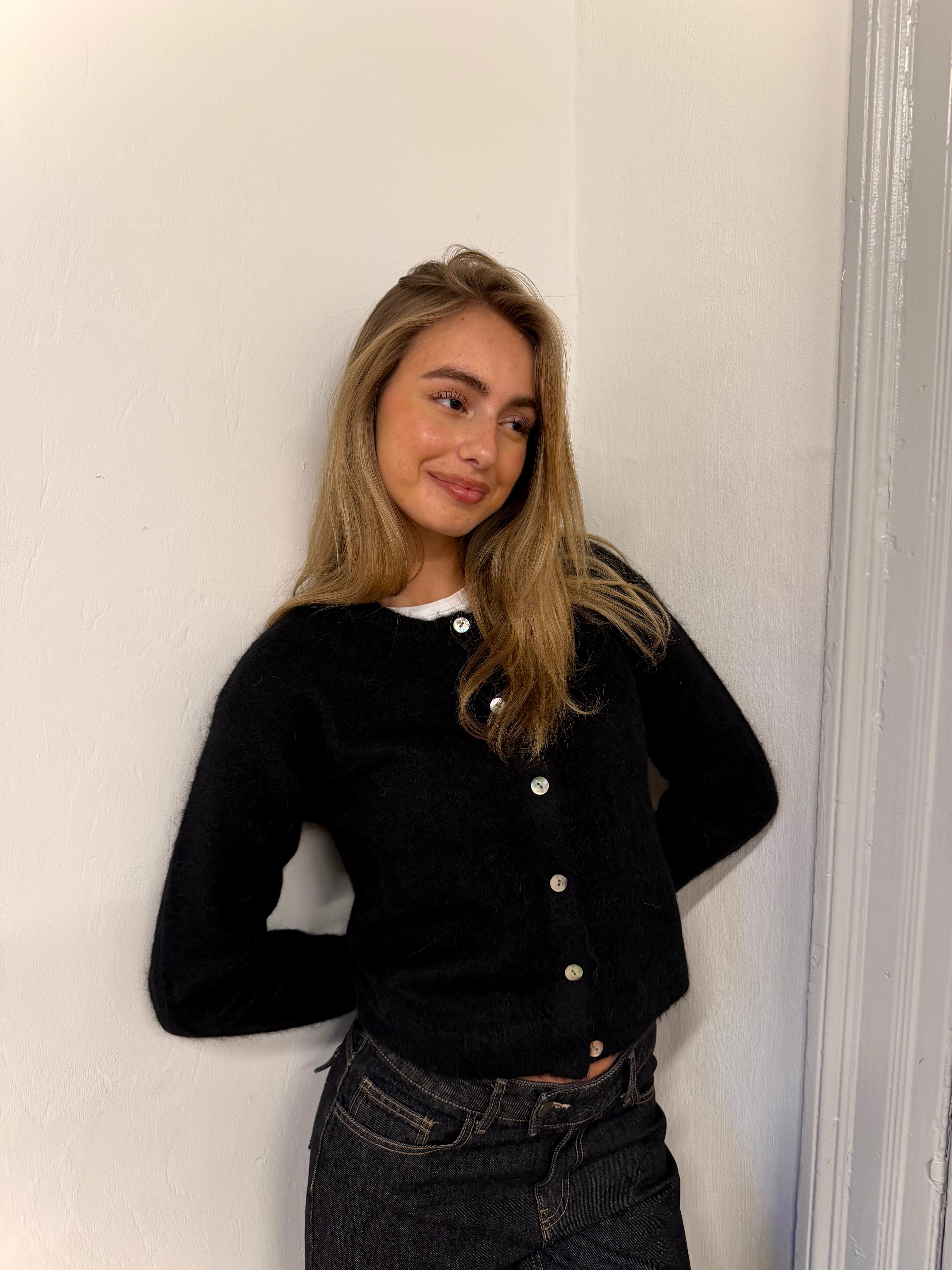 Elsa Cardigan - Black Secondary image