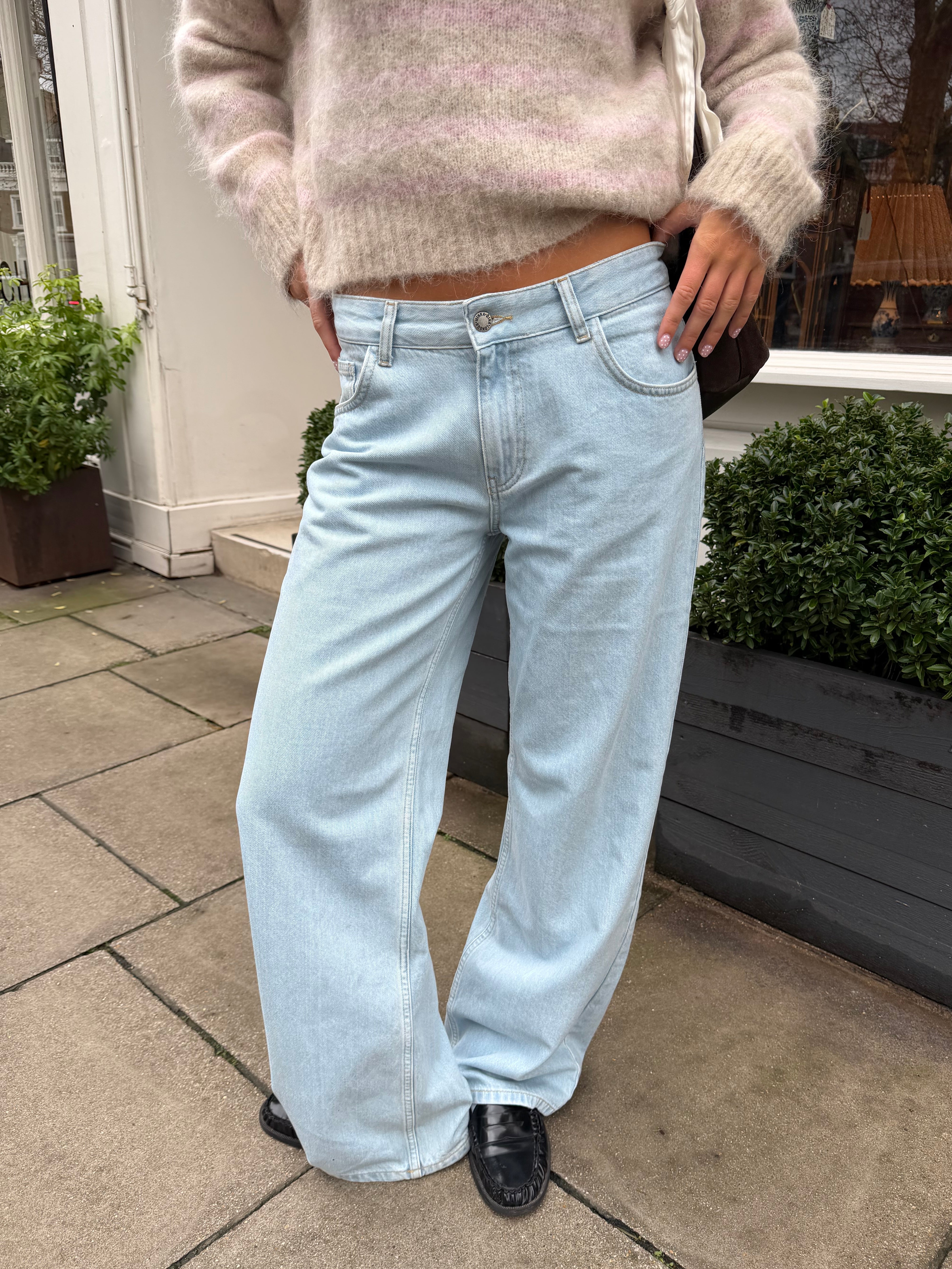 Lena Jeans - Light Wash Main image