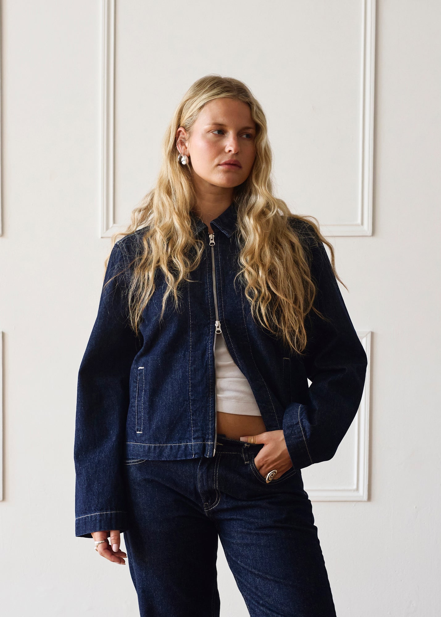 Hani Jacket - Dark Wash Secondary image