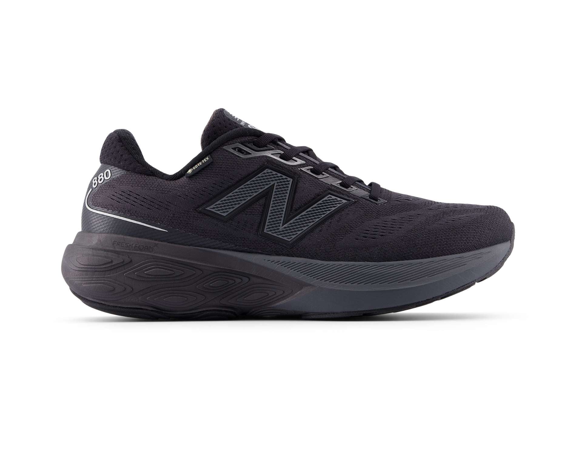 New Balance 880 V15 GTX Mens Wide Trail Running Shoes