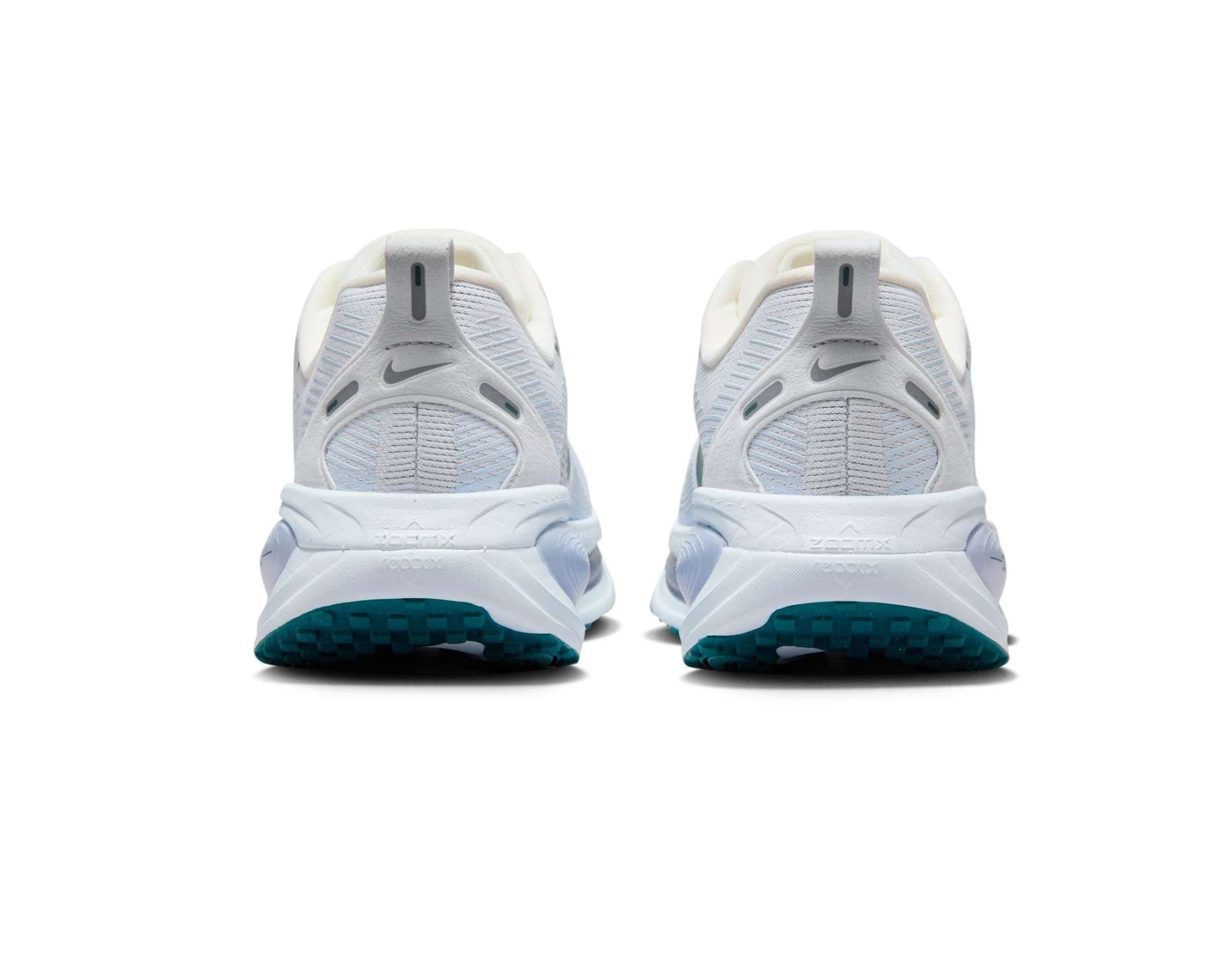 Nike Vomero 18 Womens Running Shoes Secondary image